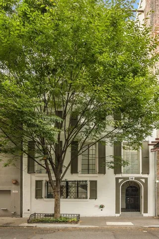 $20,065,000 | 16 Minetta Lane | Greenwich Village