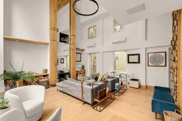$20,065,000 | 16 Minetta Lane | Greenwich Village