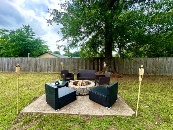 $2,500 | 1384 Joy Avenue, Charleston, SC 29407