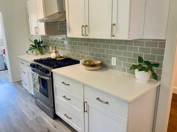$2,500 | 1384 Joy Avenue, Charleston, SC 29407
