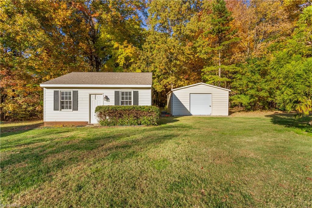 109 Foust Road Mebane, NC 27302 - Photo 31 of 34 Gallery Image 31