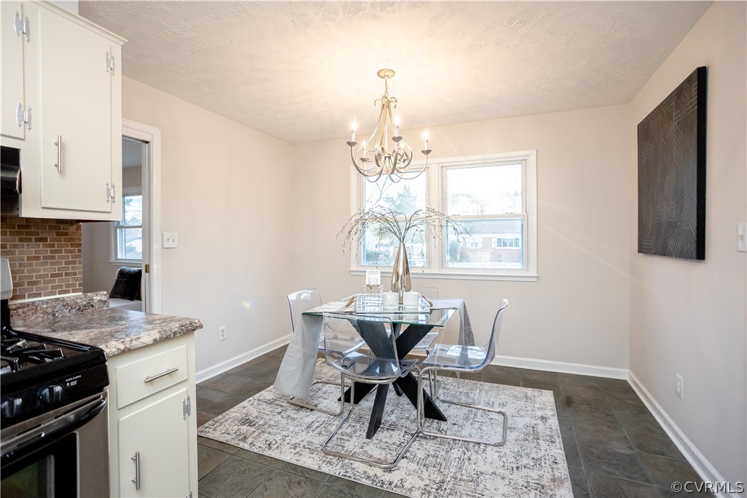 2533 Warner Road Petersburg, VA 23805 - Photo 32 of 50 Eat-in Kitchen