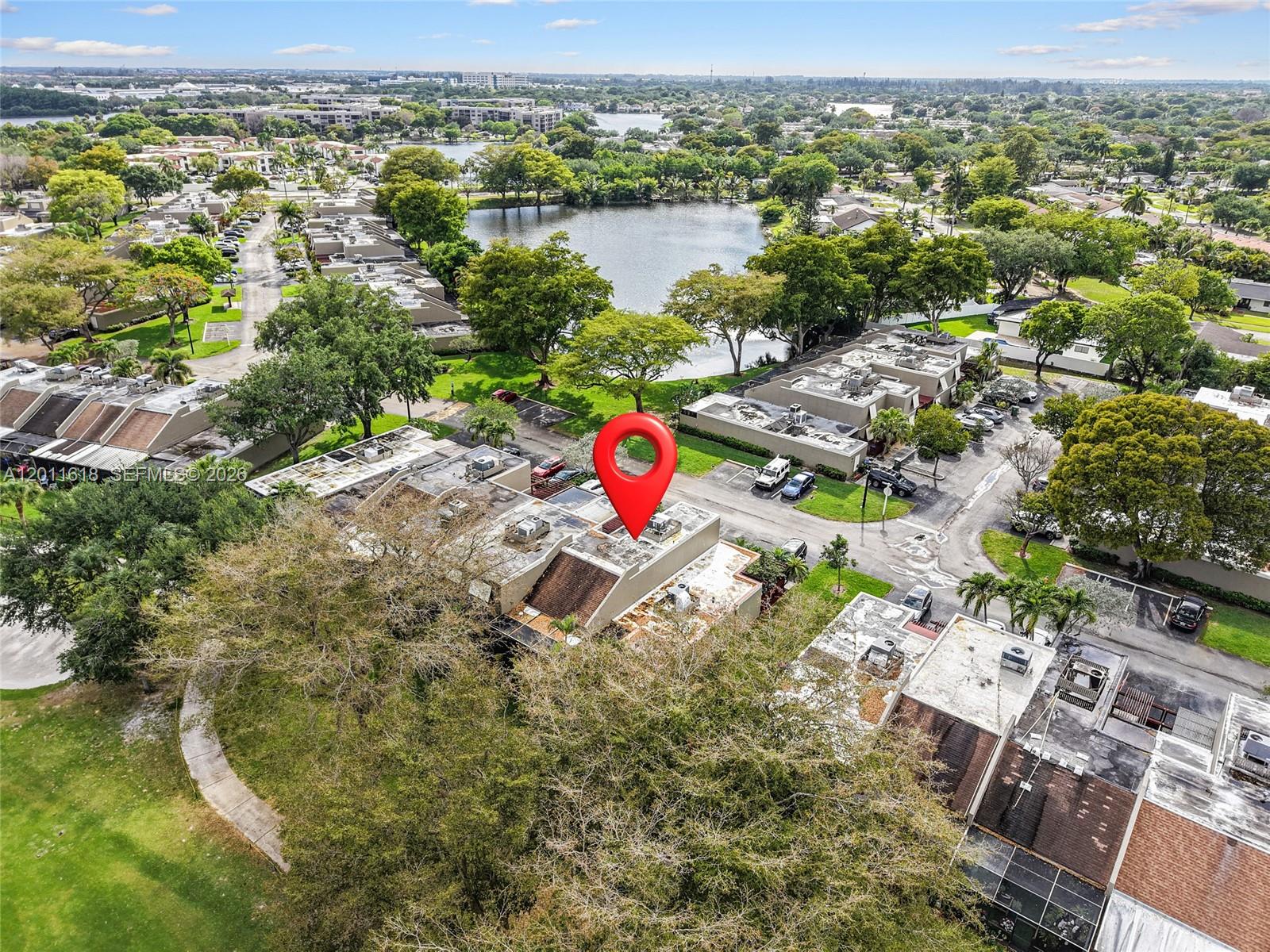 1391 West Fairway Road Pembroke Pines, FL 33026 - Photo 39 of 44
