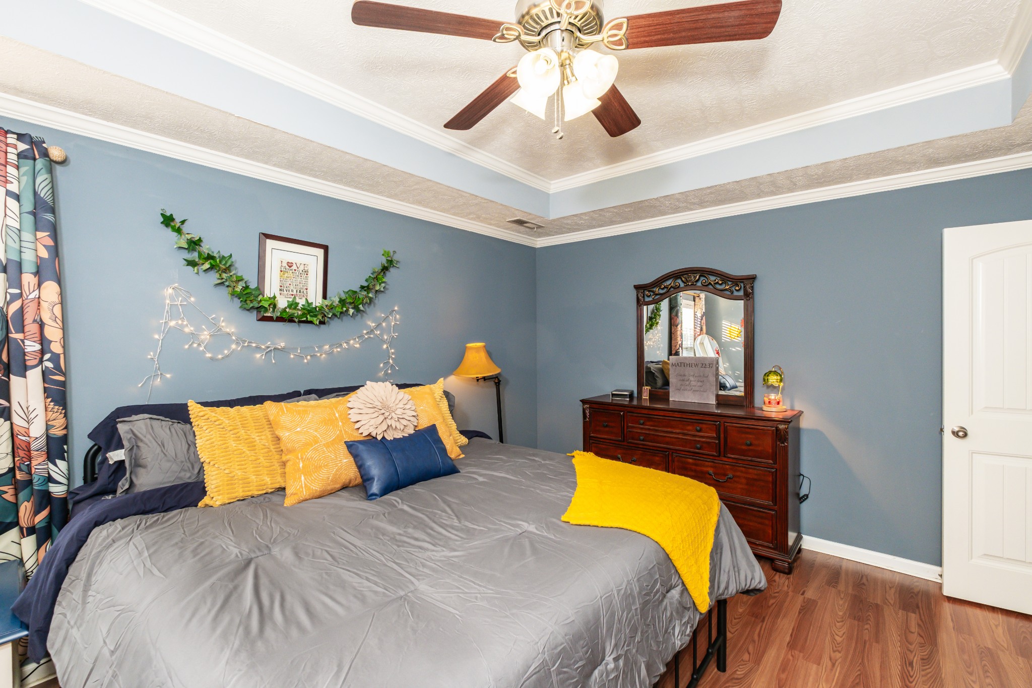 118 Hamilton Court Manchester, TN 37355 - Photo 13 of 40 a bedroom with a bed and wooden floor