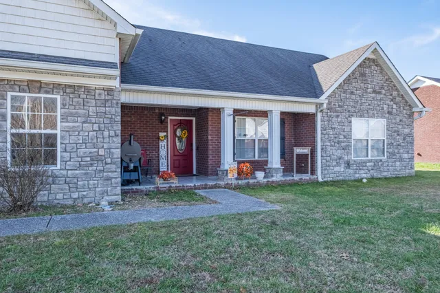 $385,000 | 118 Hamilton Court, Manchester, TN 37355