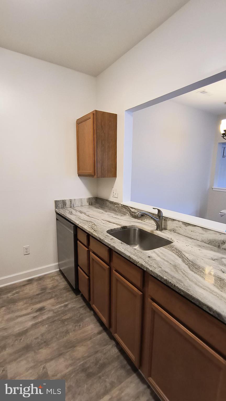 602 Moonglow Road, Unit 202 Odenton, MD 21113 - Photo 4 of 17 KITCHEN PASS THRU