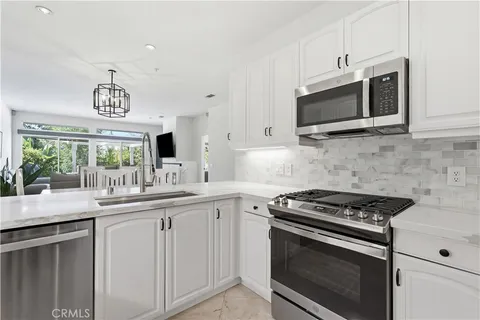 $795,000 | 28914 Paseo Caravella, Mission Viejo, CA 92692
