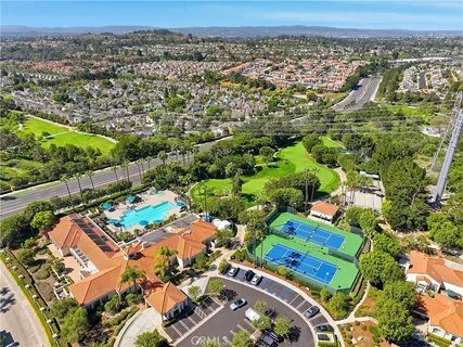 $795,000 | 28914 Paseo Caravella, Mission Viejo, CA 92692