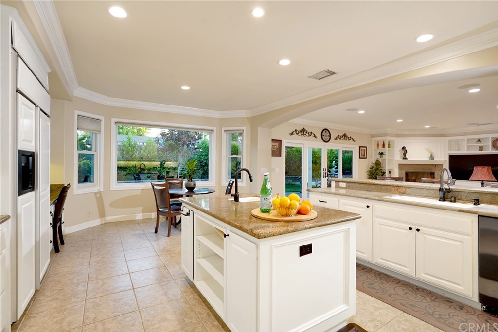 3232 Brimhall Drive Rossmoor, CA 90720 - Photo 7 of 52