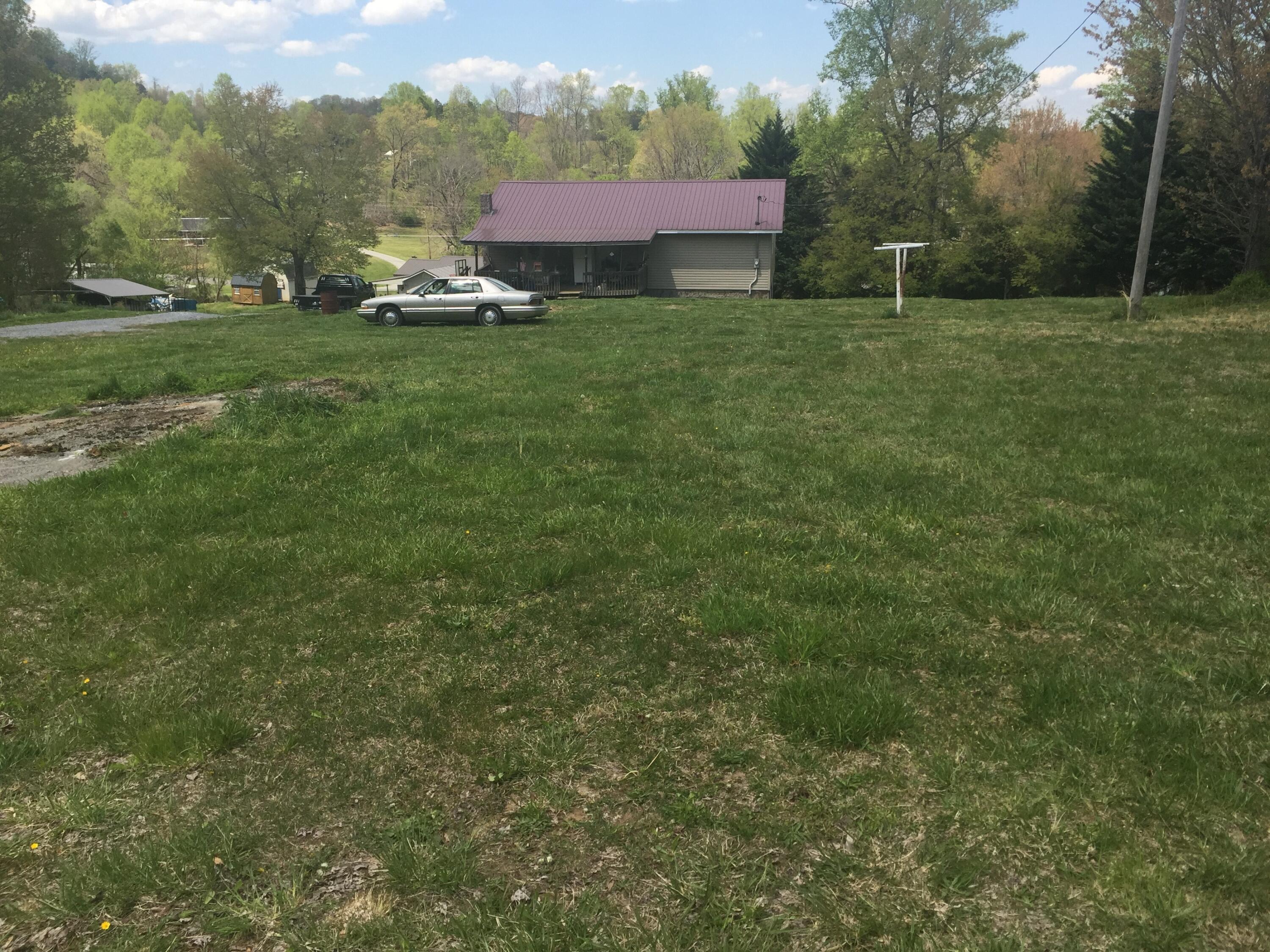 118 Log Cabin Road Elizabethton, TN 37643 - Photo 9 of 18 lg9