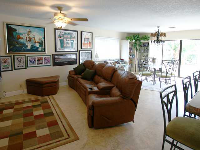 6646 Wood Lake Road Jupiter, FL 33458 - Photo 10 of 25 Additional Photo