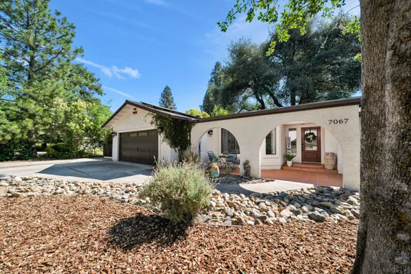 $638,000 | 7067 Tucker Lane, Redding, CA 96002
