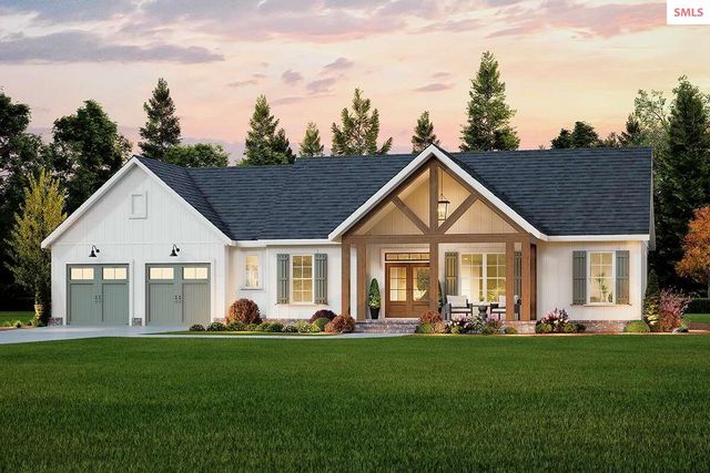 109 East 3rd Avenue, Clark Fork, ID 83811
