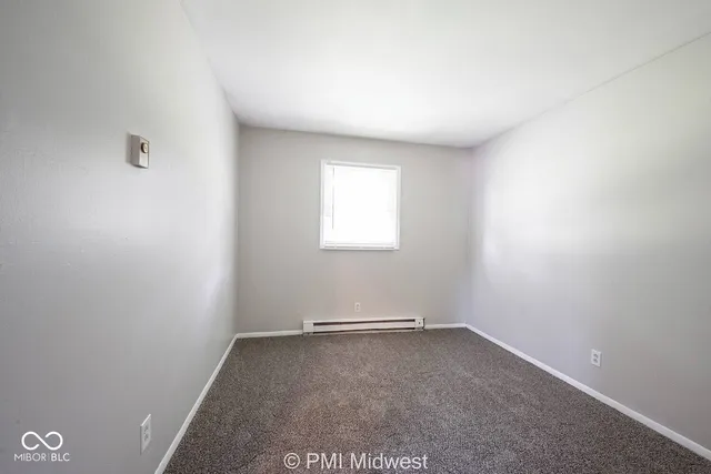 $850 | 2950 West Us 52, Unit 13, New Palestine, IN 46163