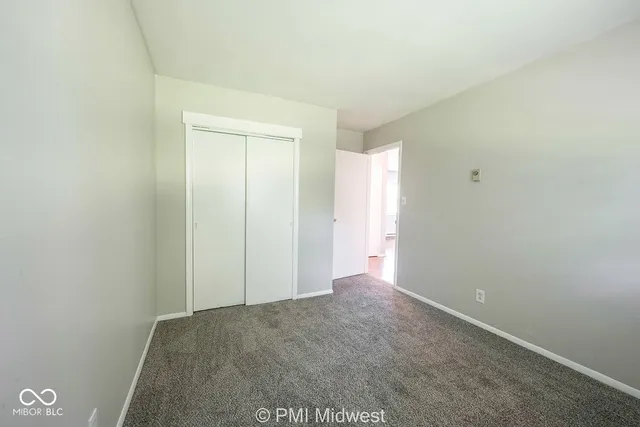 $850 | 2950 West Us 52, Unit 13, New Palestine, IN 46163