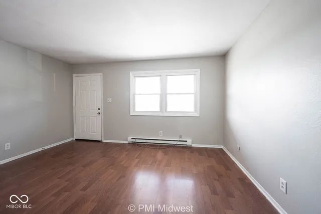 $850 | 2950 West Us 52, Unit 13, New Palestine, IN 46163