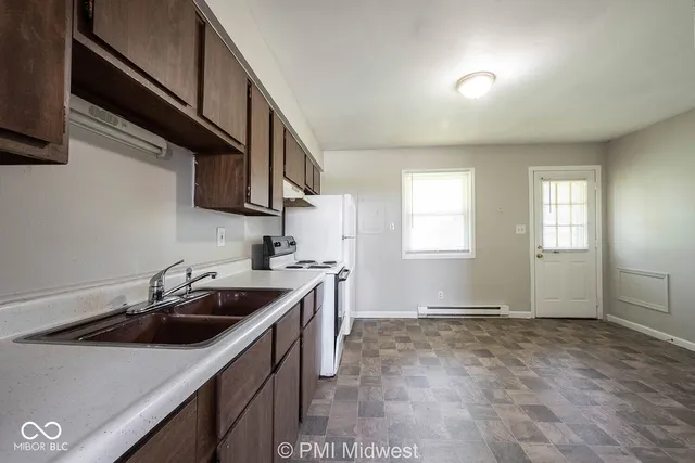 $850 | 2950 West Us 52, Unit 13, New Palestine, IN 46163