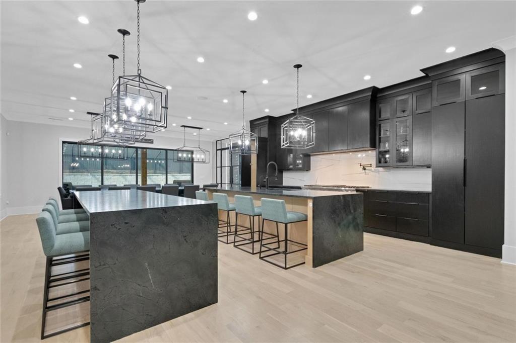 365 Cagle Road Roswell, GA 30075 - Photo 19 of 103