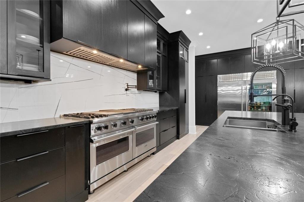 365 Cagle Road Roswell, GA 30075 - Photo 20 of 103