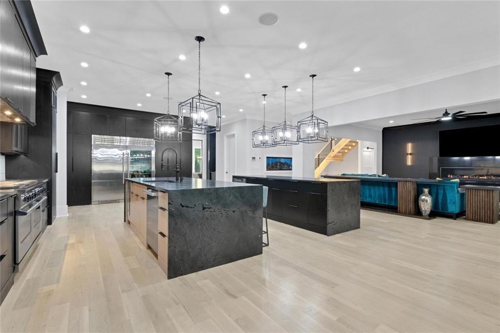 365 Cagle Road Roswell, GA 30075 - Photo 24 of 103