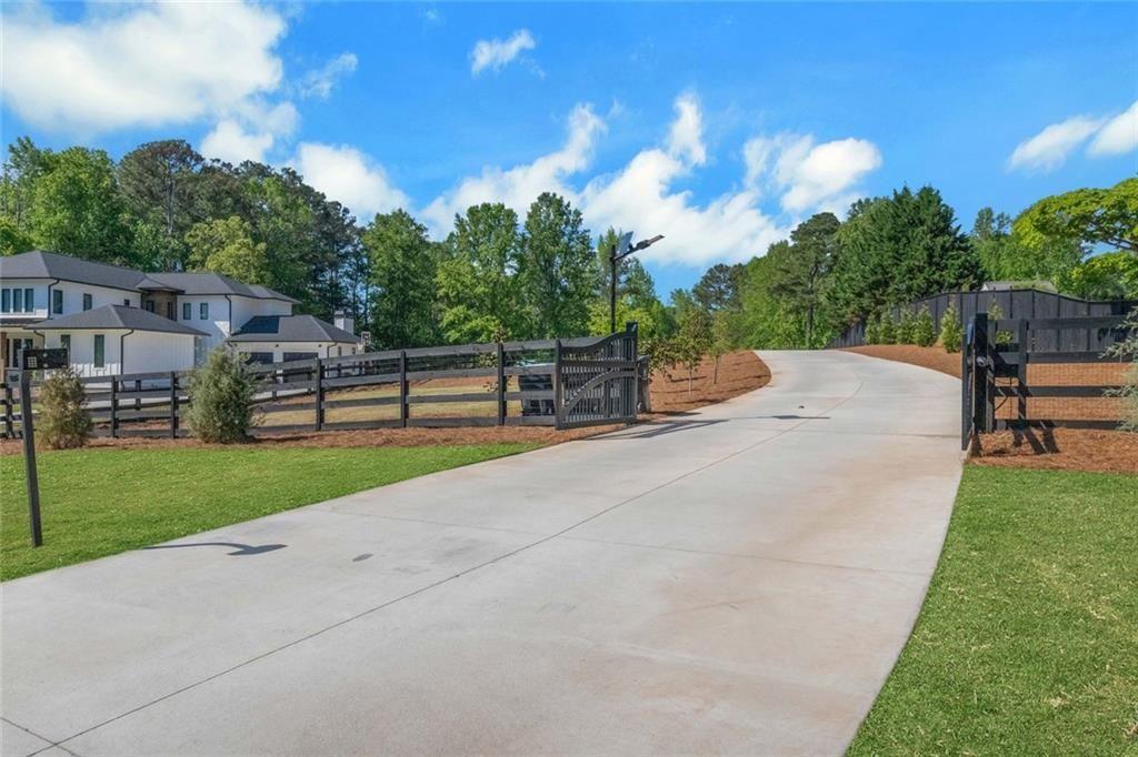 365 Cagle Road Roswell, GA 30075 - Photo 93 of 103