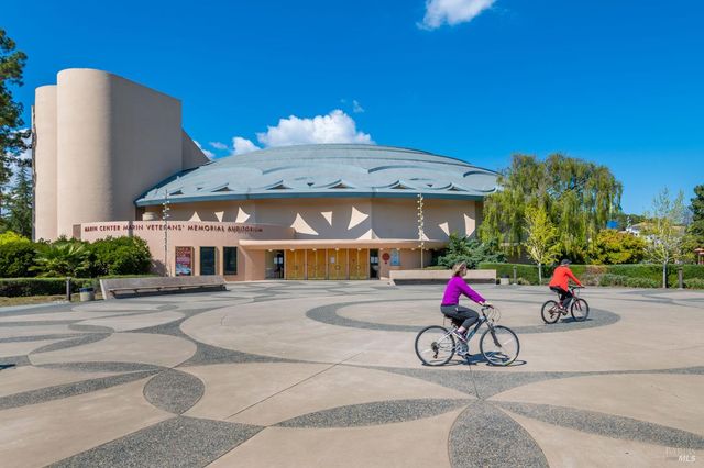 $899,000 | 19 Tarrant Court, San Rafael, CA 94903