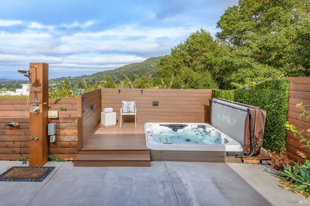 $899,000 | 19 Tarrant Court, San Rafael, CA 94903