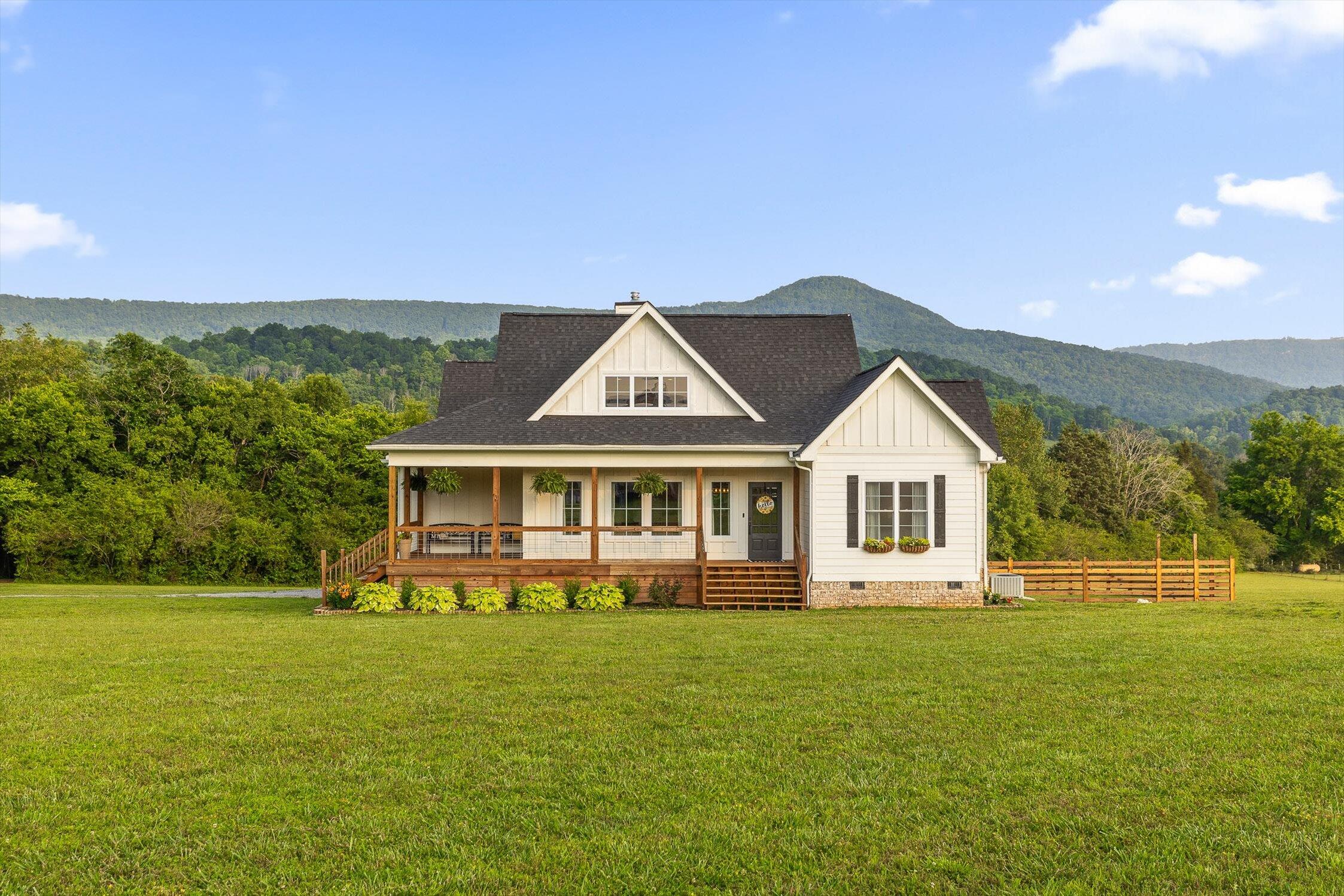 229 Blue Bird Lane Dunlap, TN 37327 - Photo 4 of 93 02-Blue Bird-2