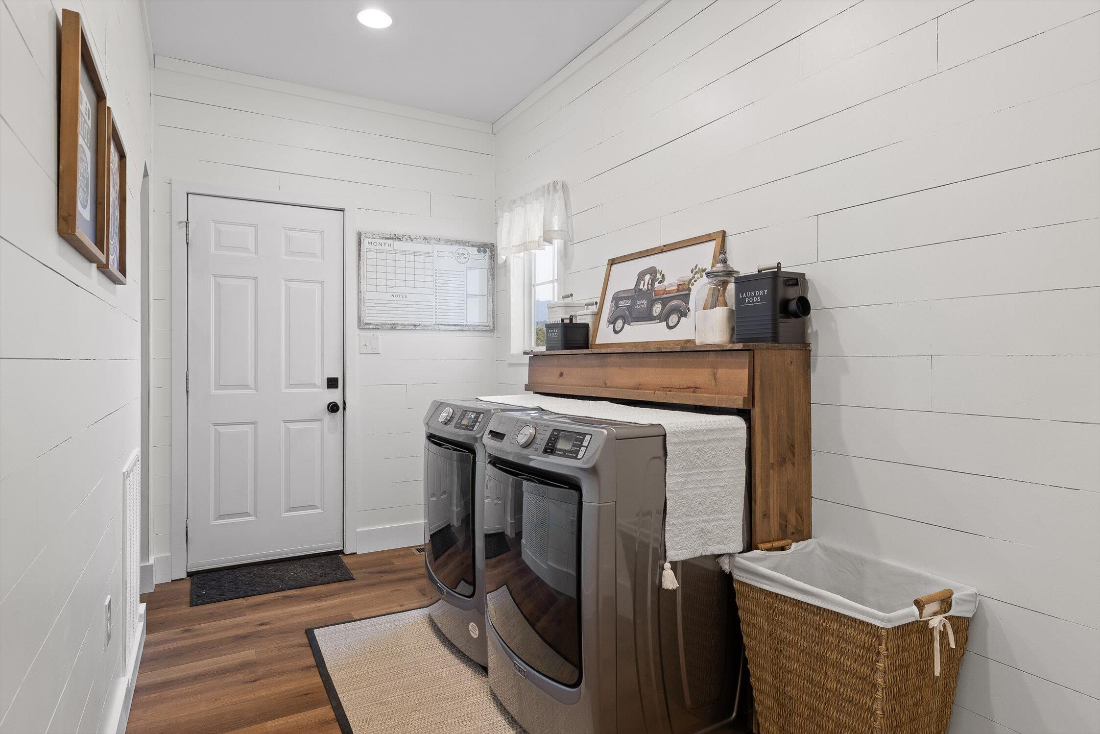 229 Blue Bird Lane Dunlap, TN 37327 - Photo 52 of 93 Laundry Room