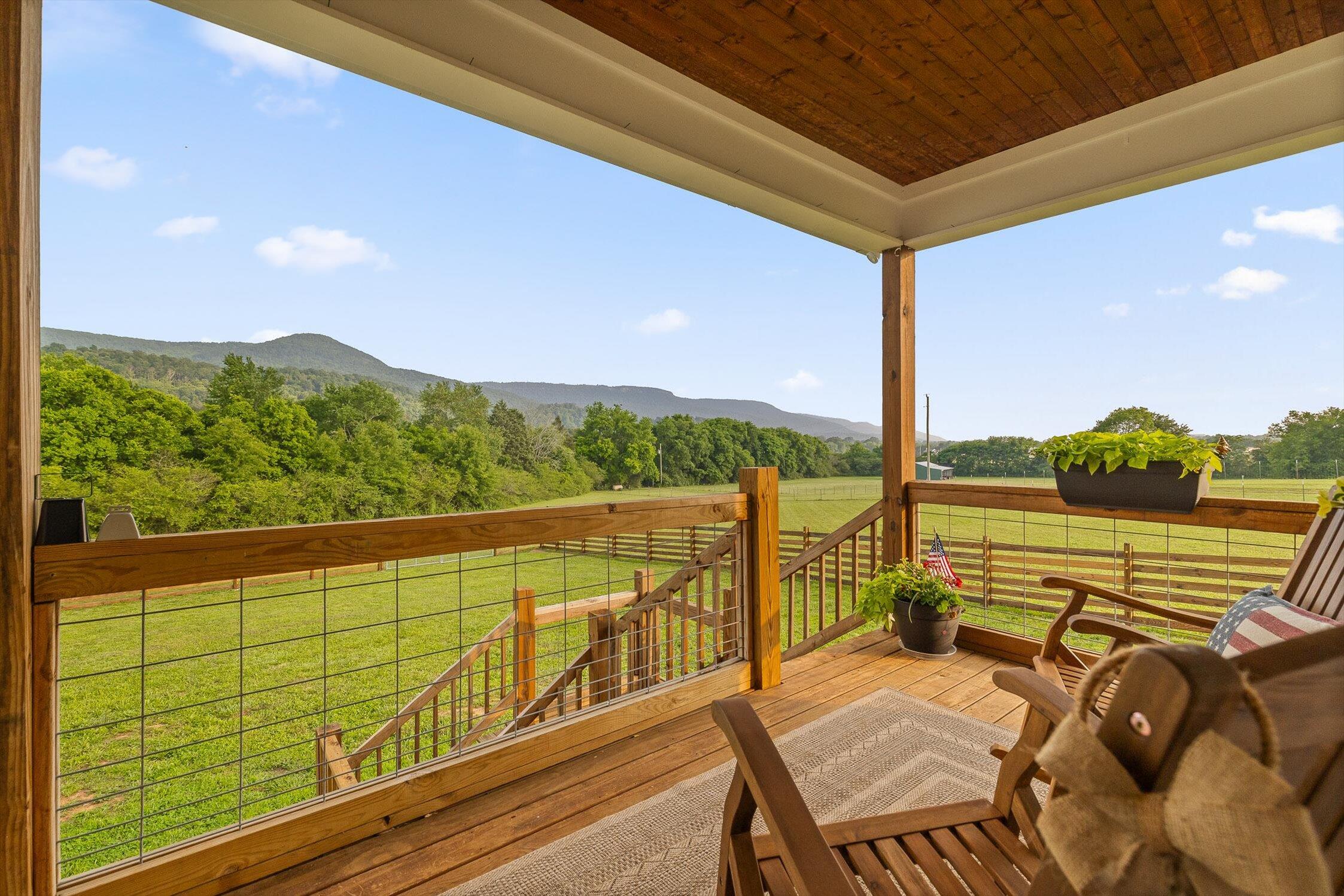 229 Blue Bird Lane Dunlap, TN 37327 - Photo 54 of 93 Back Porch