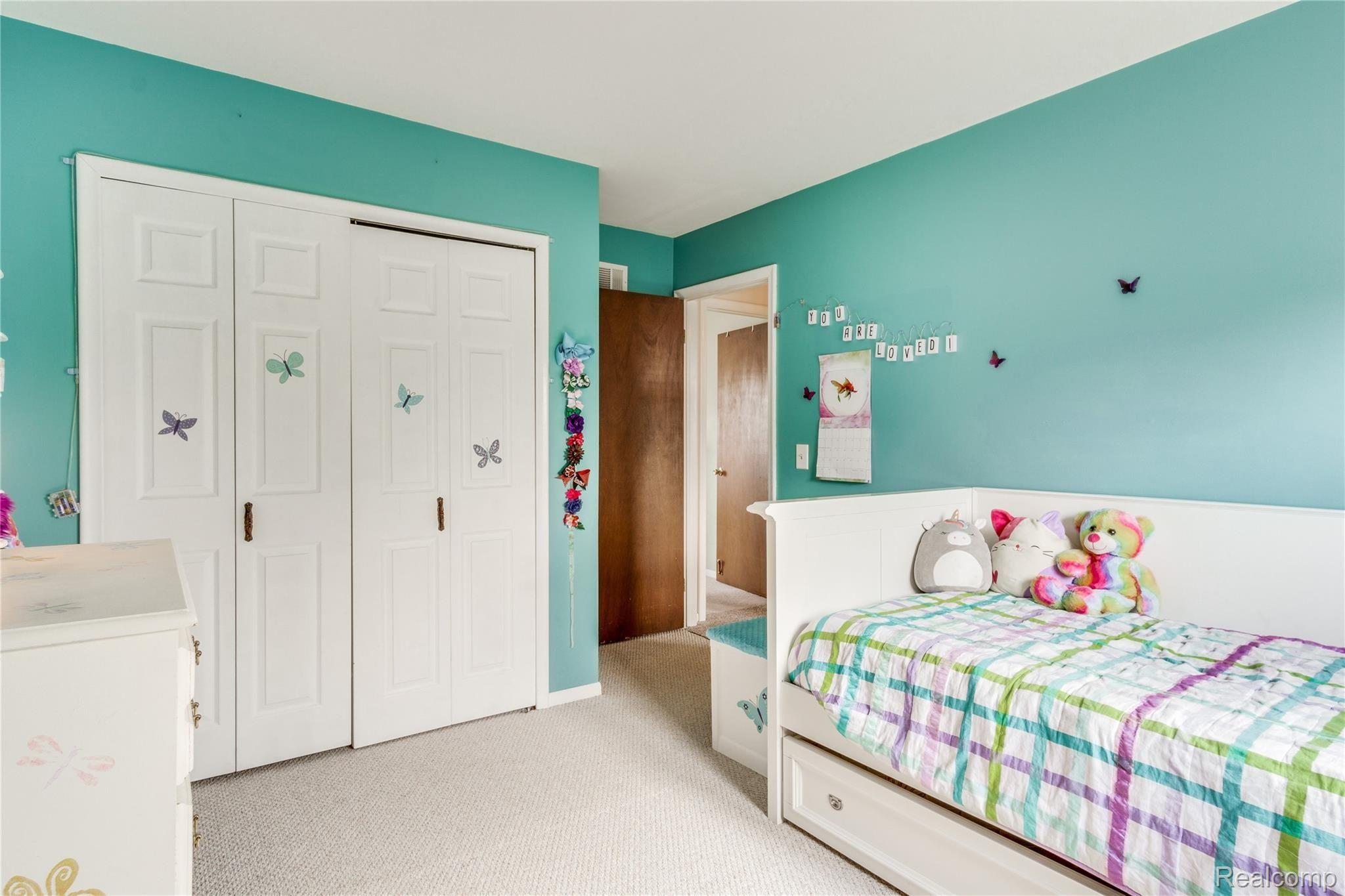 5243 Lethbridge Road Grand Blanc, MI 48439 - Photo 21 of 29 Interiors (24 of 34).jpg