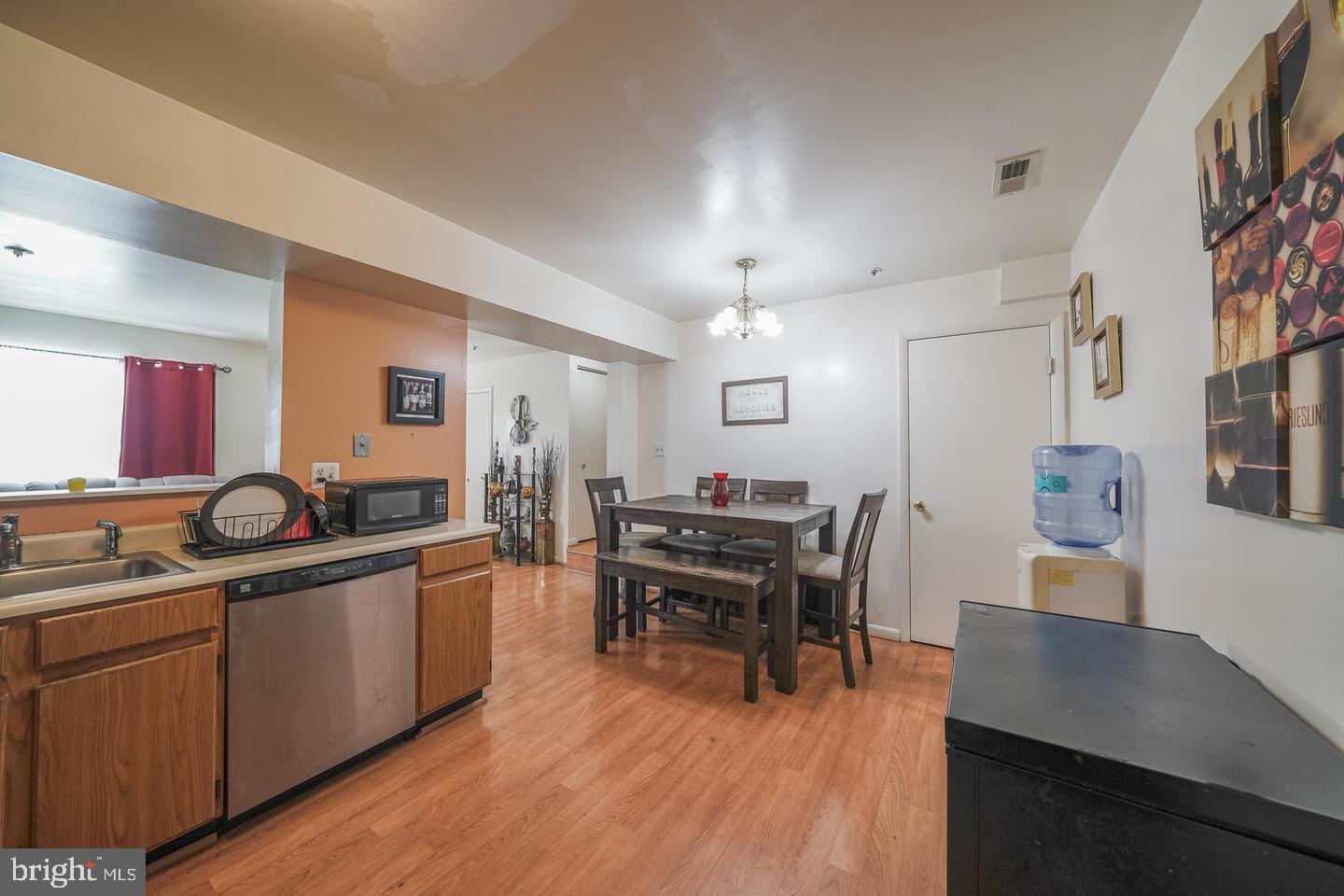 20216 Harbor Tree Road Montgomery Village, MD 20886 - Photo 14 of 29 Gallery Image 14