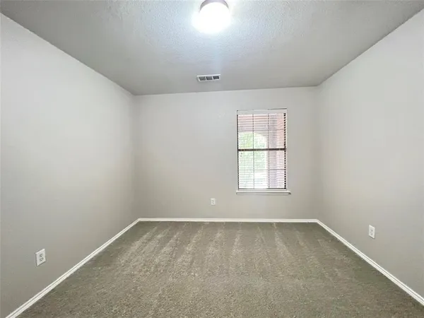 $2,750 | 3104 Kennedy Drive, McKinney, TX 75071