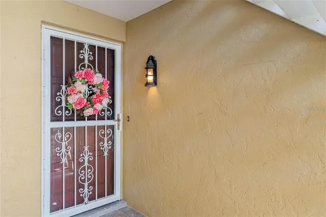 $280,000 | 220 East Desoto Street, Unit 4, Clermont, FL 34711