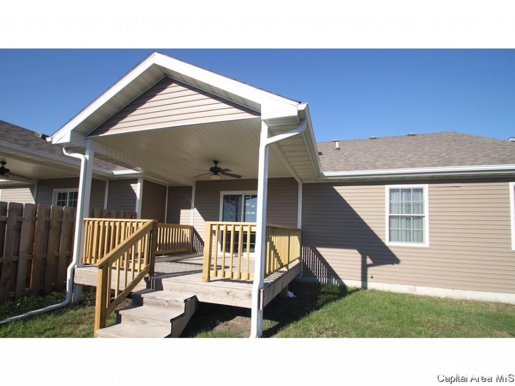 2912 Cronin Drive Springfield, IL 62711 - Photo 4 of 9