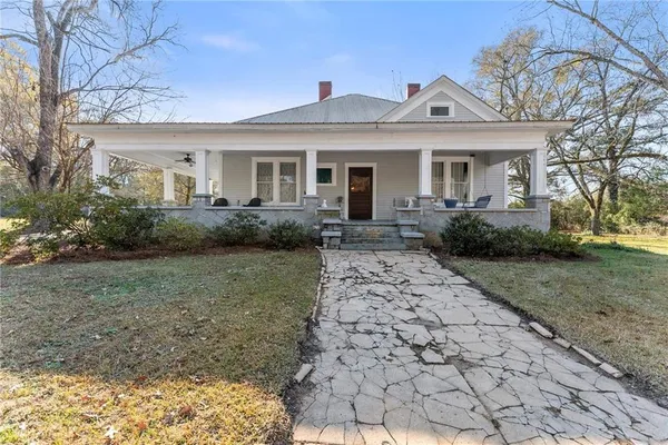 $394,900 | 670 South Railroad Avenue, Carlton, GA 30627