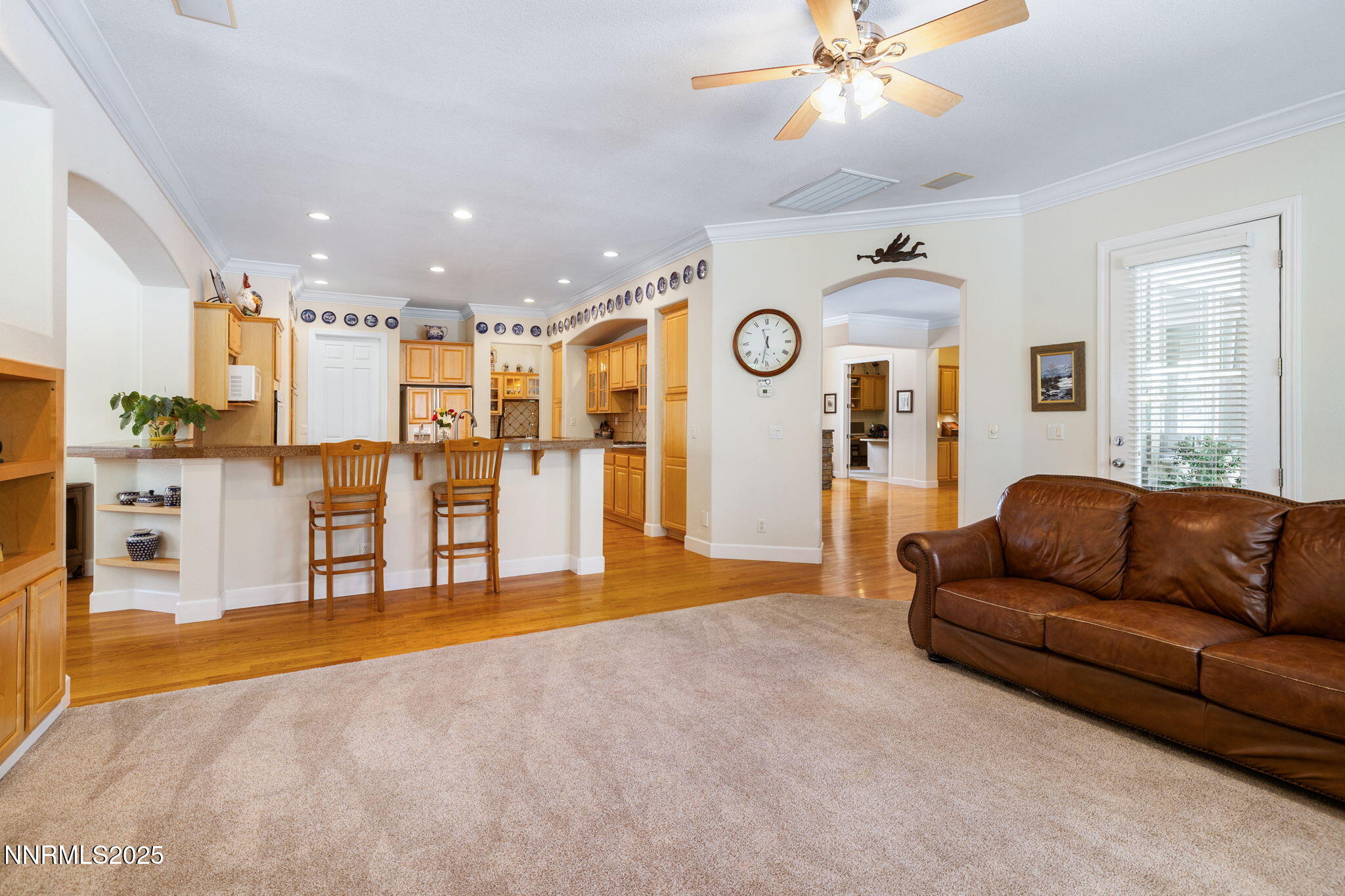 4865 Buckhaven Road Reno, NV 89519 - Photo 15 of 47 a living room with furniture and kitchen view