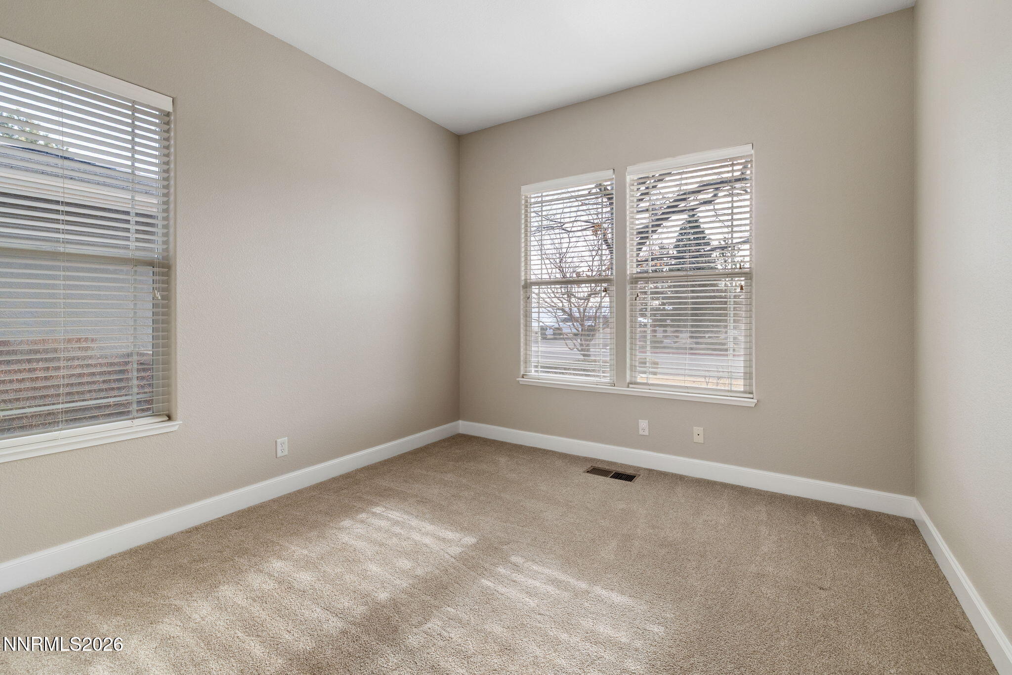 4865 Buckhaven Road Reno, NV 89519 - Photo 36 of 56 82-web-or-mls-4865 Buckhaven-28