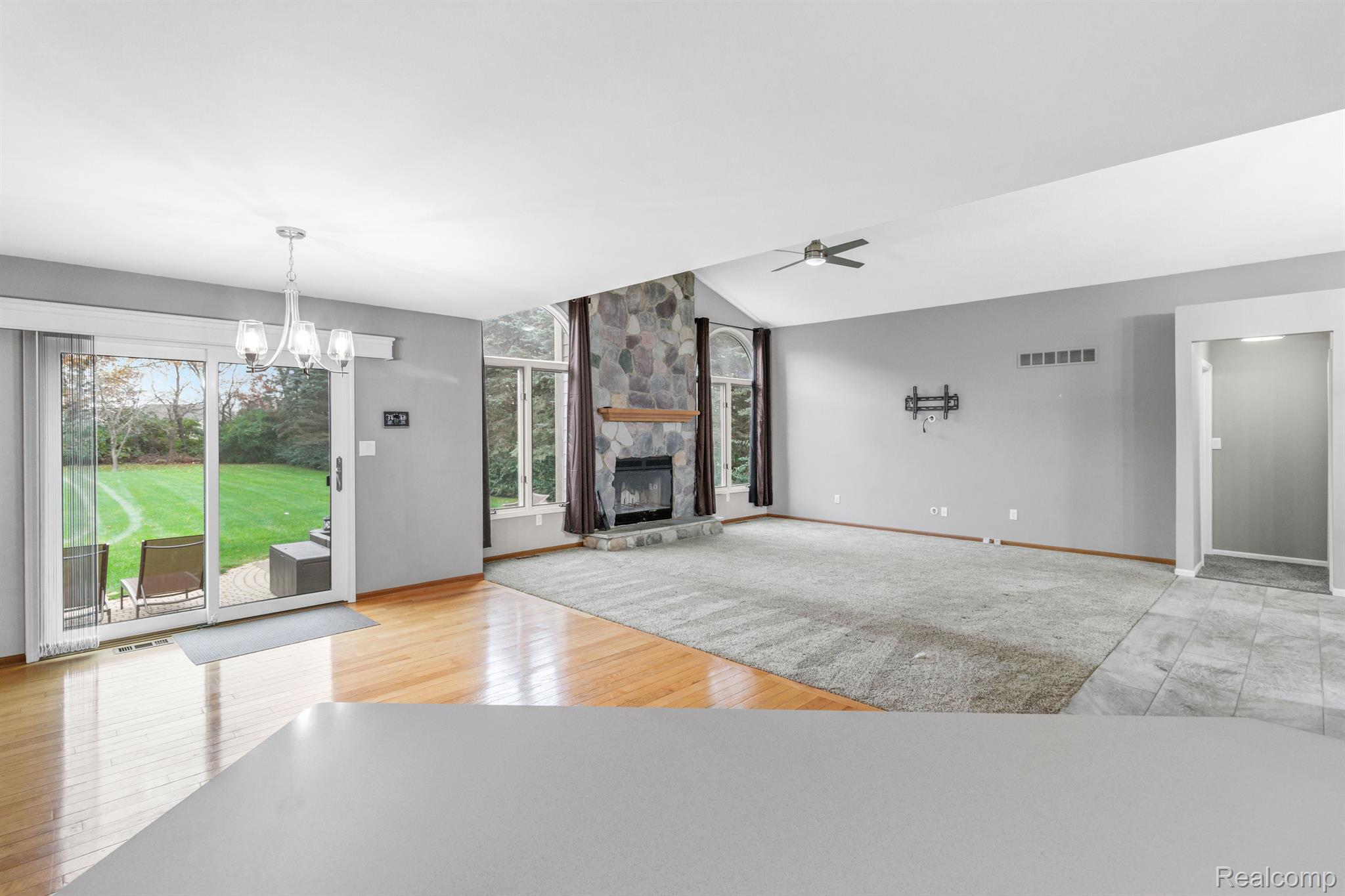 1902 Clover Ridge Drive Howell, MI 48843 - Photo 12 of 46 Gallery Image 12