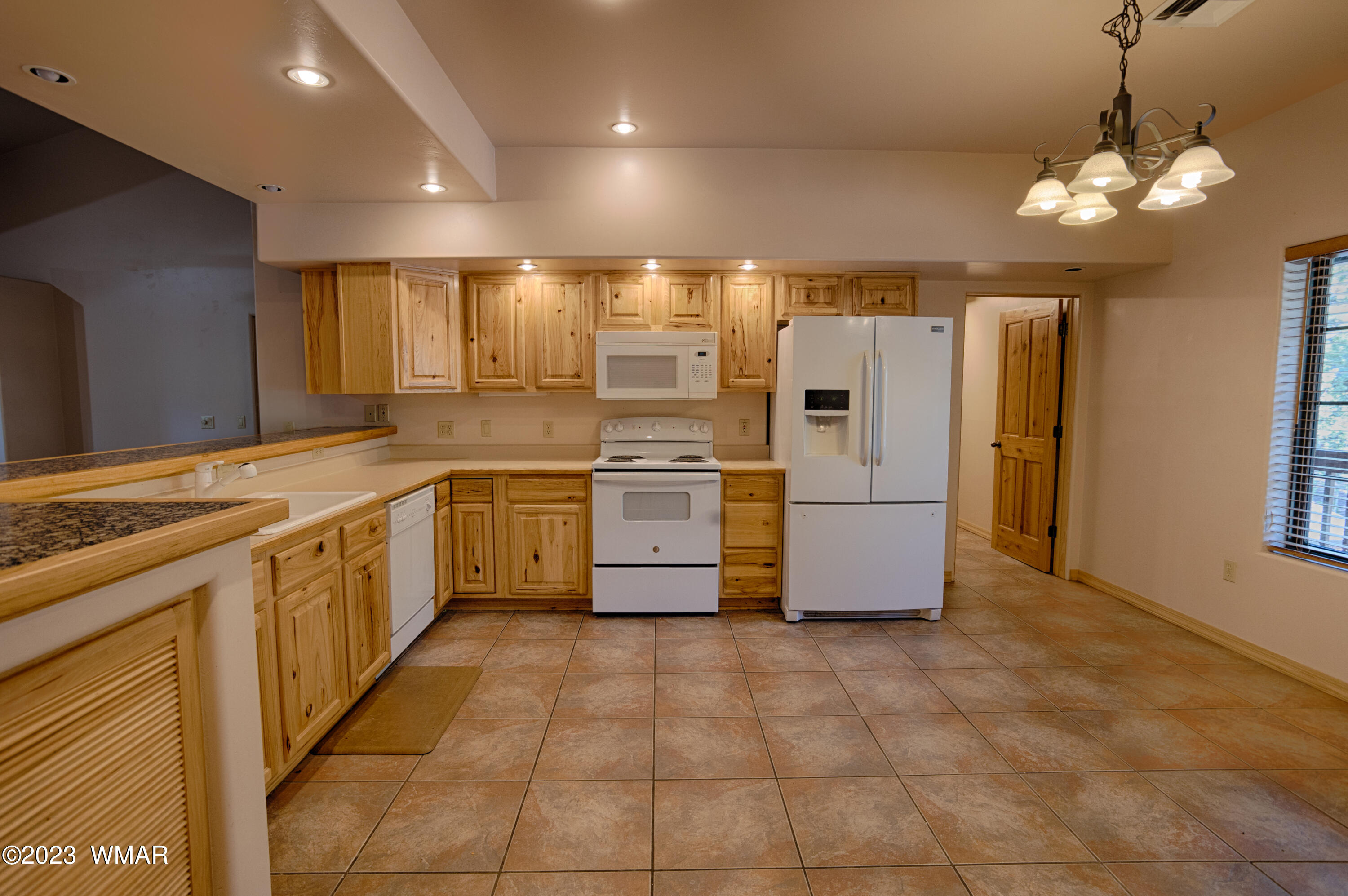 2586 Village Loop, Unit 22 Pinetop, AZ 85935 - Photo 5 of 18