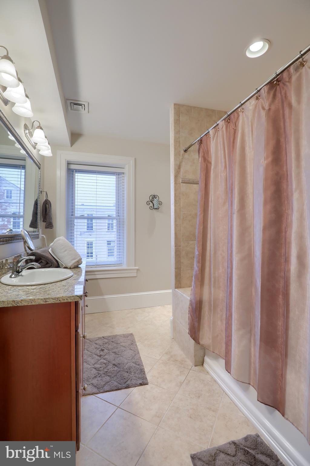 153 South Broad Street Lititz, PA 17543 - Photo 38 of 53 Gallery Image 38