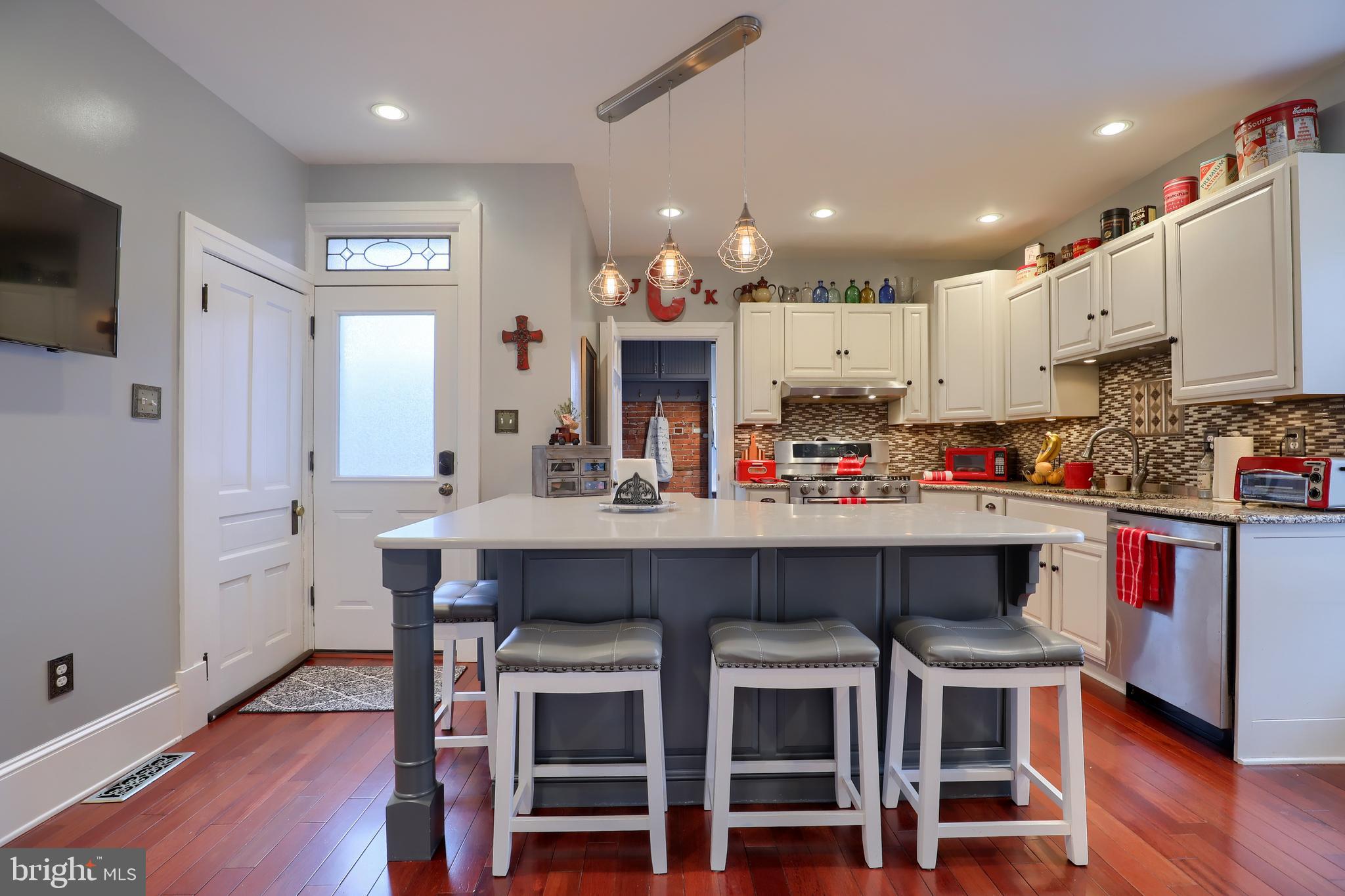 153 South Broad Street Lititz, PA 17543 - Photo 7 of 53 Gallery Image 7