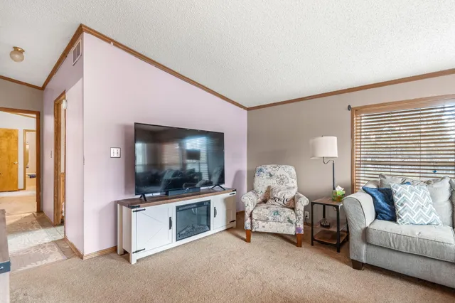 $295,000 | 6545 Hiller Avenue, Whitmore Lake, MI 48189