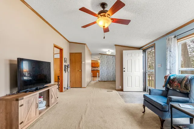 $295,000 | 6545 Hiller Avenue, Whitmore Lake, MI 48189