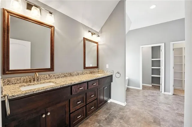 $557,500 | 7611 North Adrian Avenue, Kansas City, MO 64151