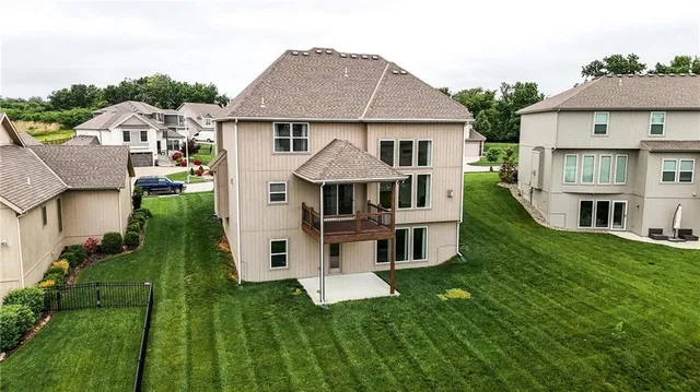 $557,500 | 7611 North Adrian Avenue, Kansas City, MO 64151