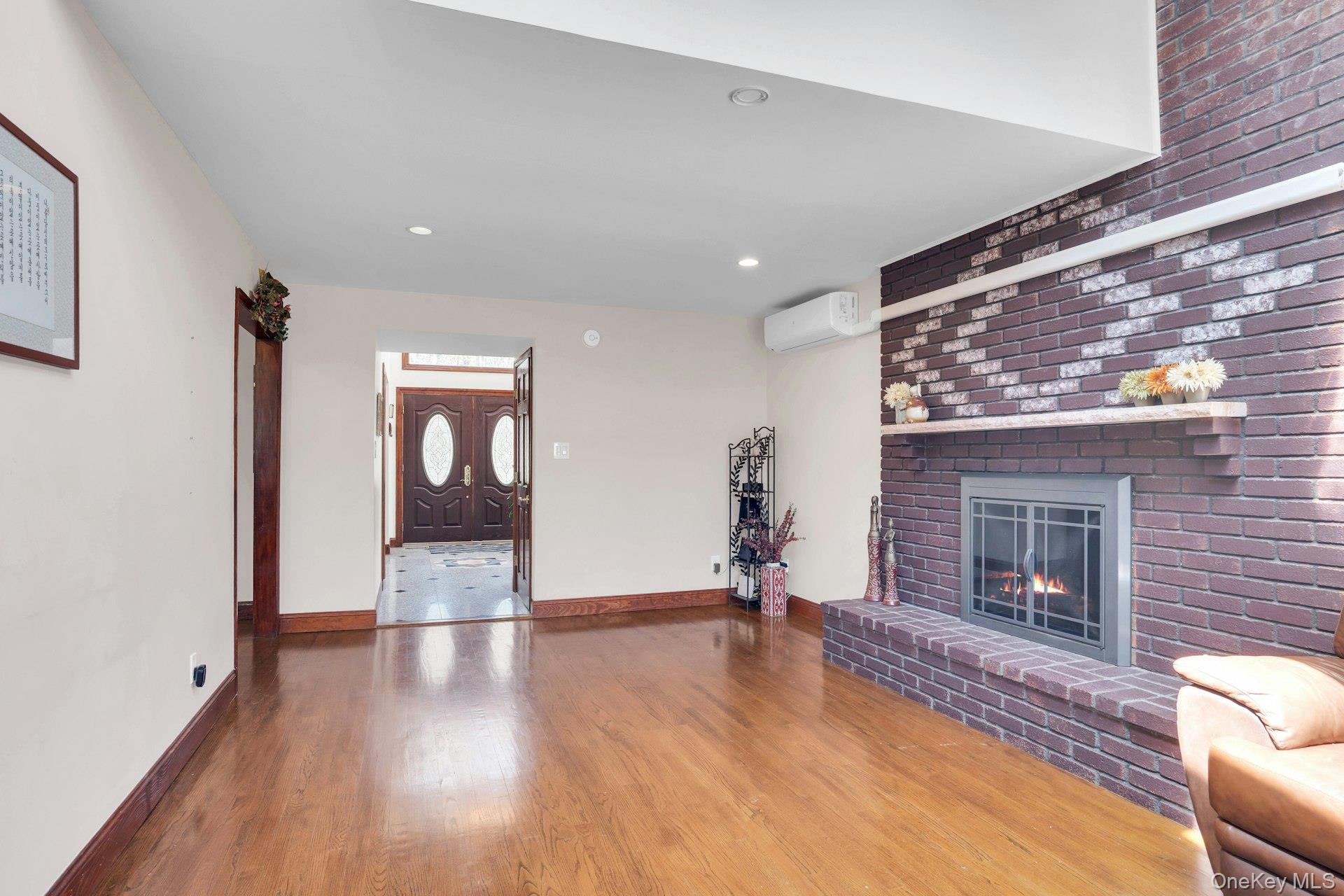 12 Bagatelle Road Dix Hills, NY 11746 - Photo 11 of 48