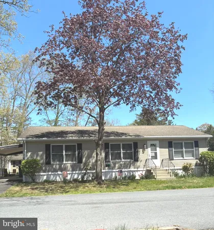 $89,900 | 722 Dogwood Drive, Green Lane, PA 18054