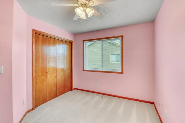 $347,500 | 1040 39th Avenue West, West Fargo, ND 58078