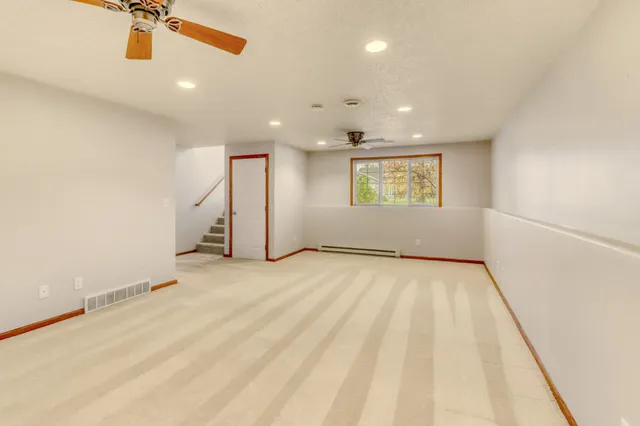 $347,500 | 1040 39th Avenue West, West Fargo, ND 58078